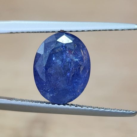 3.64 קראט  טנזנייט טבעית ליטוש אובל