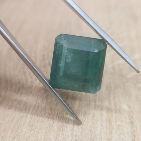 13.94 קראט אמרלד ענק טבעי לשיבוץ