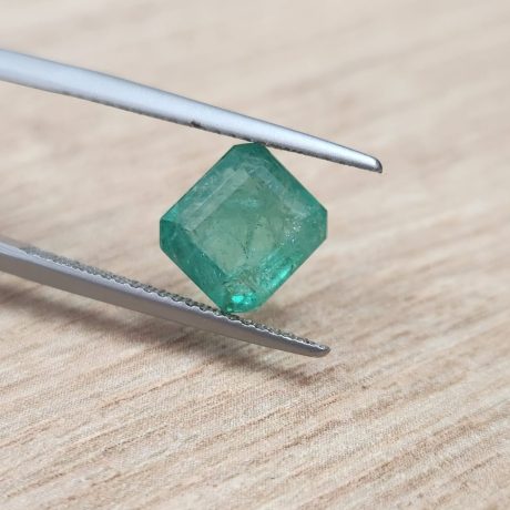 2.98 קראט אמרלד מרובעת טבעית לשיבוץ
