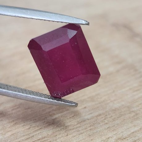 8.70 קראט רובי אמיתי אודם גלס מטופל יפיפה לשיבוץ