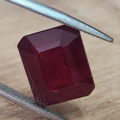 12.52 קראט אודם רובי אמיתי גלס לשיבוץ ליטוש אמרלד