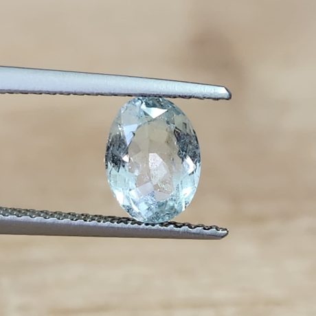1.10 קראט אקוומרין טבעי בצורת אובל